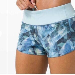 lululemon athletica Women's Blue Glow Speed Up Shorts 2.5” size 6